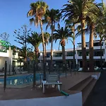 Paradise Club Oasis