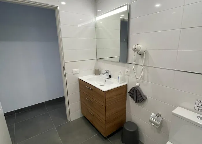 Paradise Club Oasis *